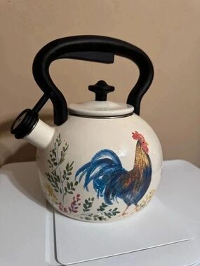 Paula Deen Signature Enamel Steel Stovetop Teakettle 2Qt Garden Rooster